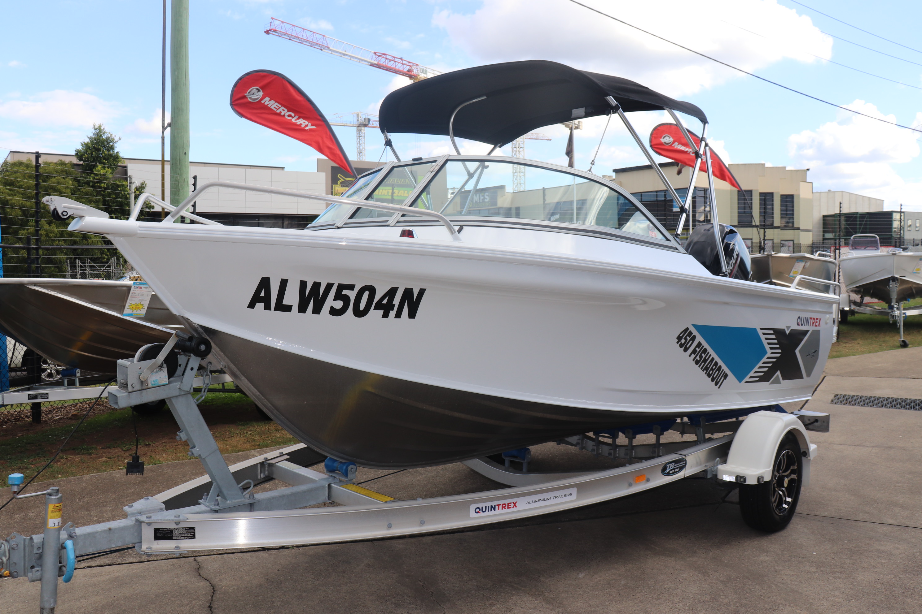 450 Fishabout